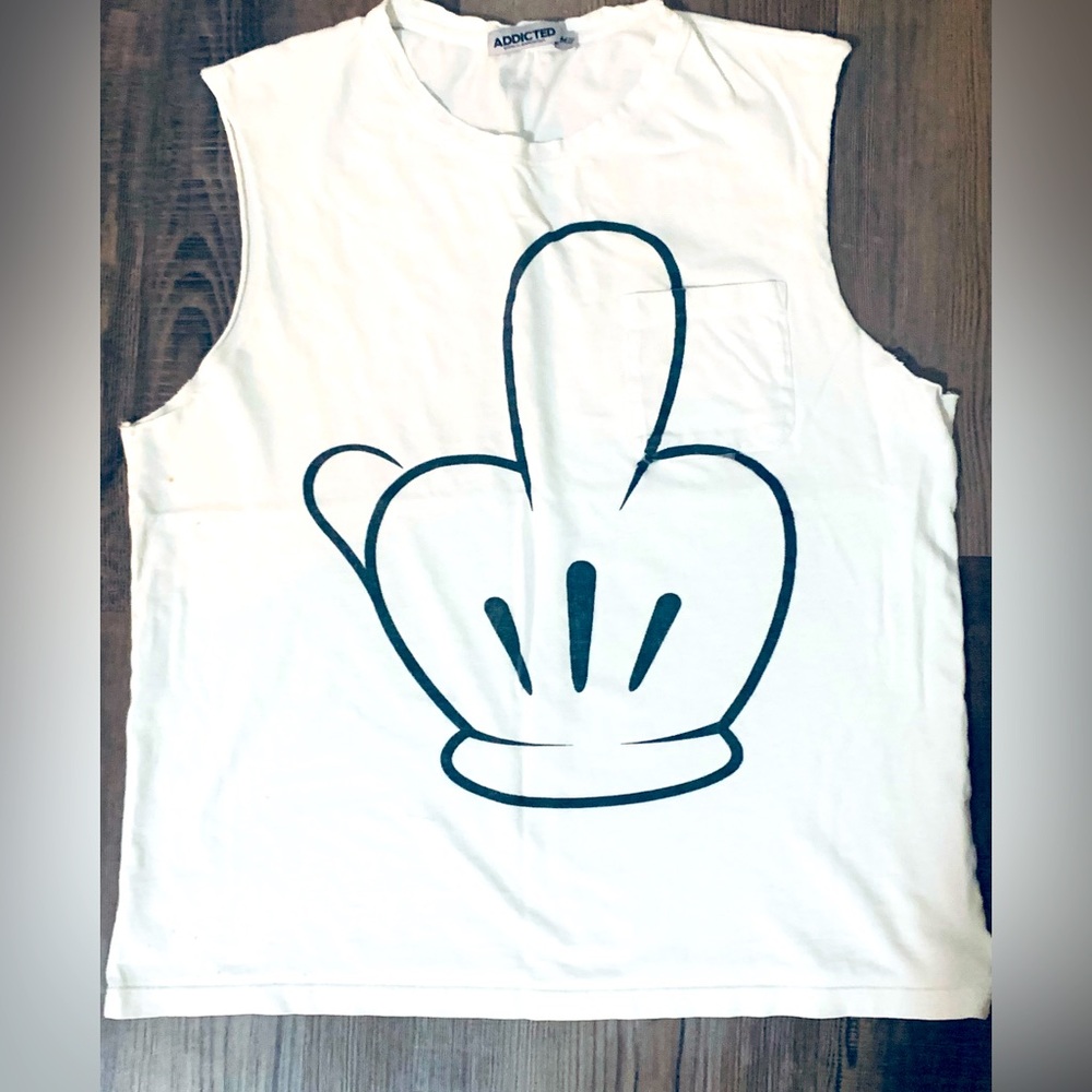 ADDICTED Vintage “Oh Mickey” White Sleeveless Men’s T-shirt Size M